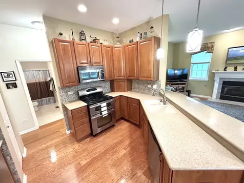 16422 Crescent Lake Court Crest Hill IL 60403