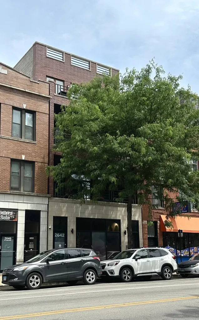 2642 West Chicago Avenue Chicago IL 60622