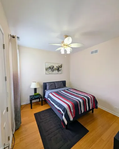 2642 West Chicago Avenue Chicago IL 60622