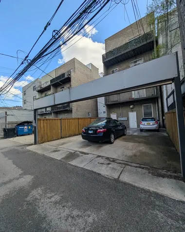 2642 West Chicago Avenue Chicago IL 60622