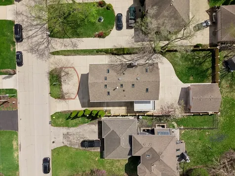 9807 West 57th Street Countryside IL 60525