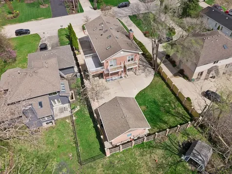 9807 West 57th Street Countryside IL 60525