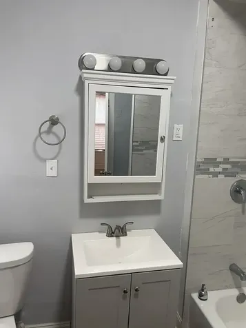 451 East 111th Street SE Chicago IL 60628