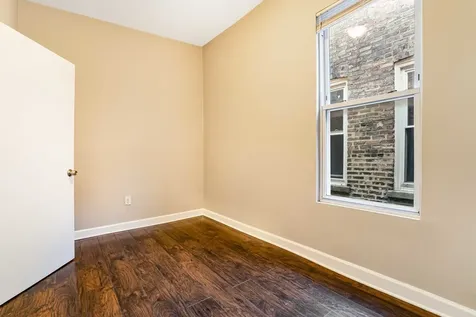 6438 South Eberhart Avenue Chicago IL 60637
