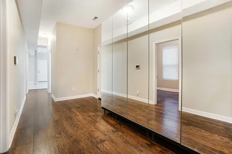 6438 South Eberhart Avenue Chicago IL 60637