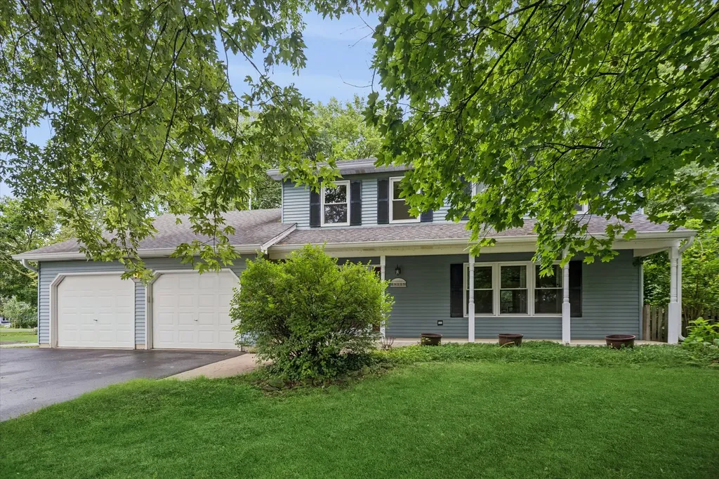 6N115 Riverside Drive St. Charles IL 60174
