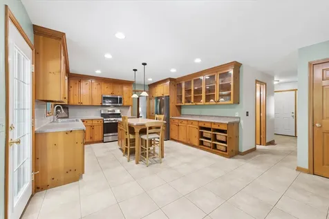 6N115 Riverside Drive St. Charles IL 60174