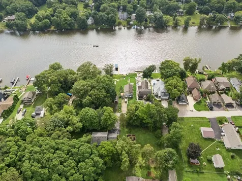 6N115 Riverside Drive St. Charles IL 60174