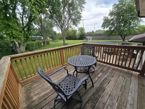 1413 Weyers Court Schaumburg IL 60193