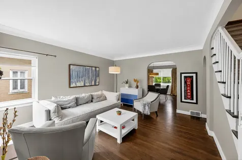 6938 Riverside Drive Berwyn IL 60402