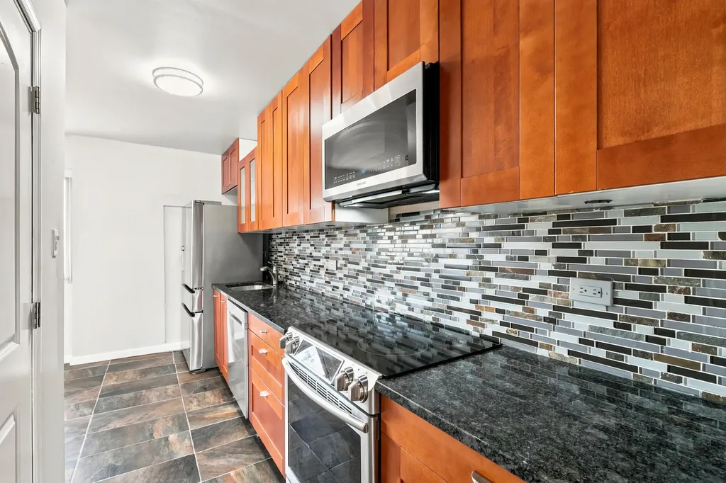 1727 East 74th Street Chicago IL 60649
