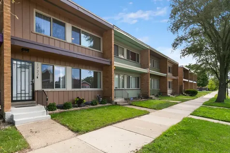 1727 East 74th Street Chicago IL 60649