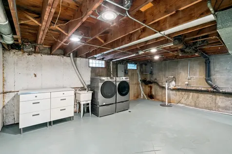 1727 East 74th Street Chicago IL 60649