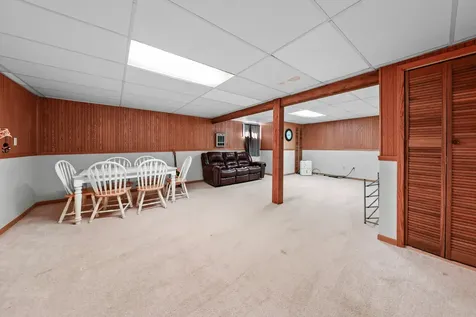 18 Warren Drive Mazon IL 60444