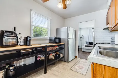 232 Westgate Drive Aurora IL 60506