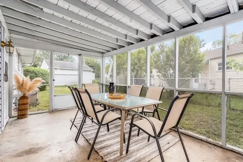 232 Westgate Drive Aurora IL 60506