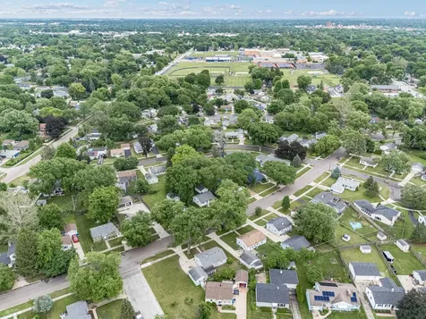 232 Westgate Drive Aurora IL 60506