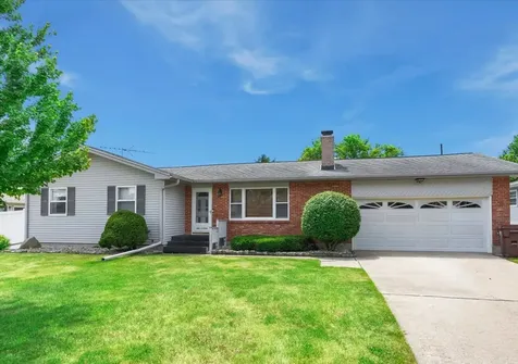 904 Obrien Street Harvard IL 60033