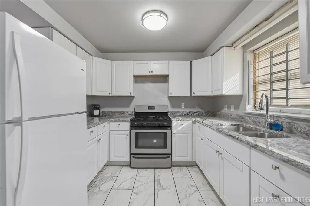 7935 South Blackstone Avenue Chicago IL 60619