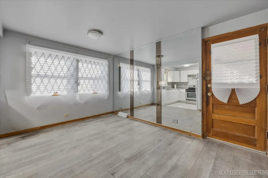 7935 South Blackstone Avenue Chicago IL 60619