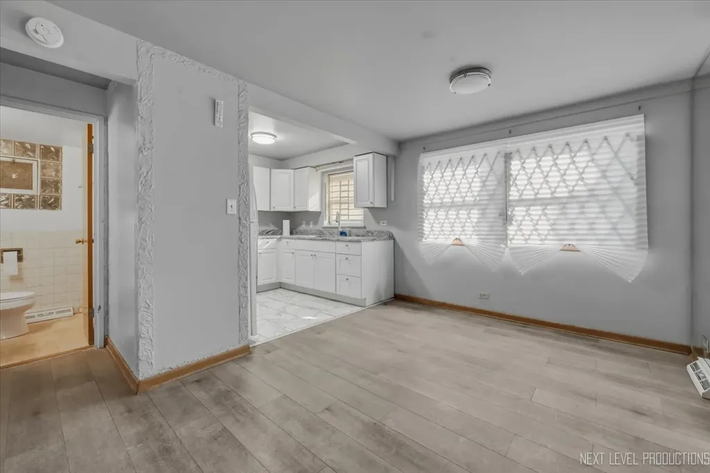 7935 South Blackstone Avenue Chicago IL 60619