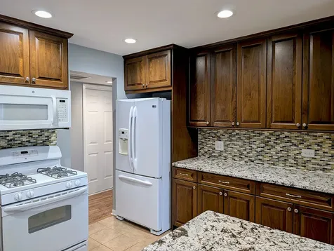 1541 North Kendal Court Arlington Heights IL 60004