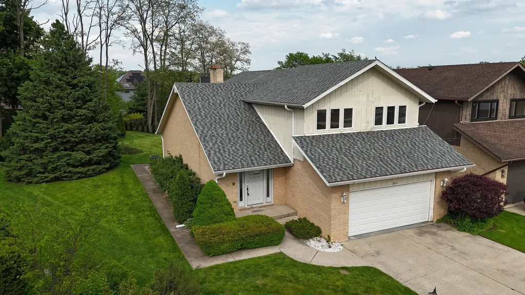 8315 Helen Court Downers Grove IL 60516