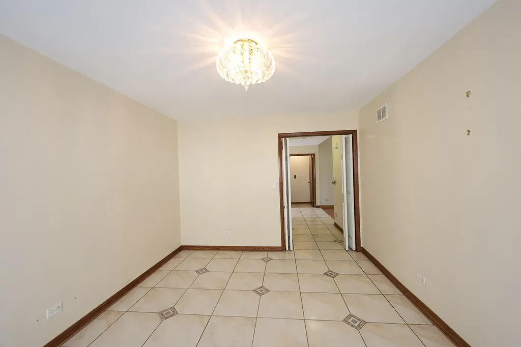 8315 Helen Court Downers Grove IL 60516