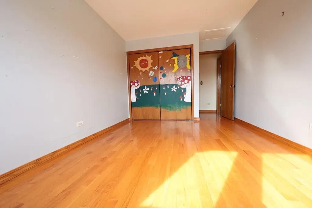 8315 Helen Court Downers Grove IL 60516