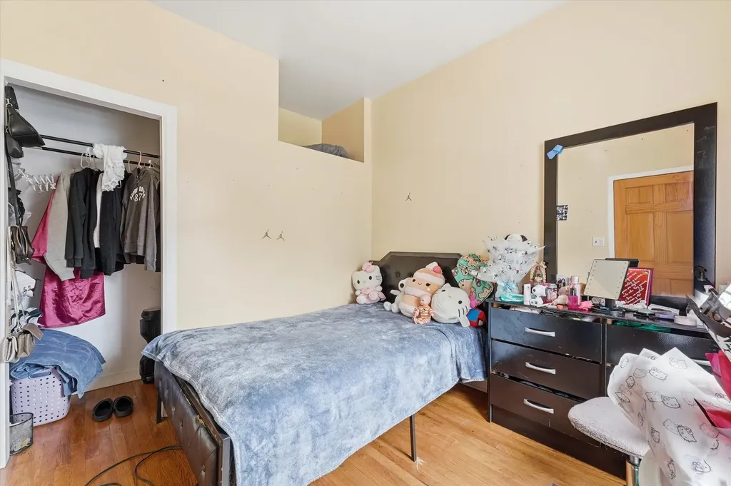 5106 West Fulton Street Chicago IL 60644