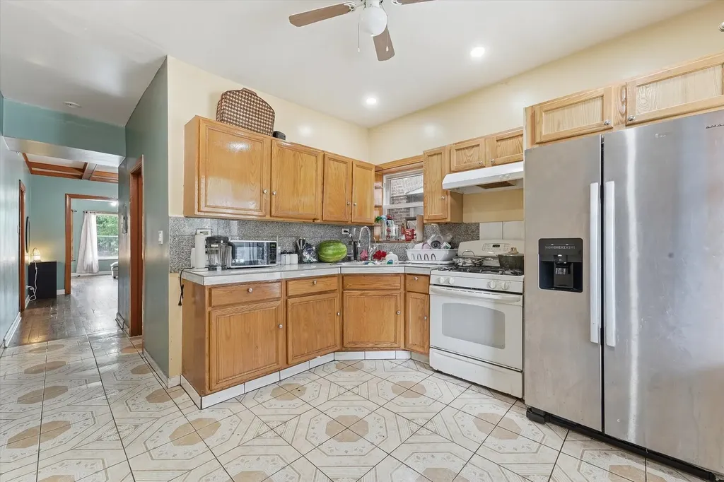 5106 West Fulton Street Chicago IL 60644
