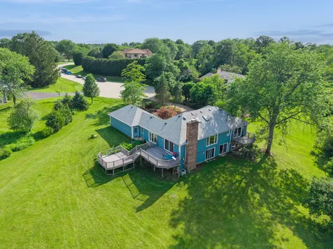 25725 North Oak Creek Circle Barrington IL 60010