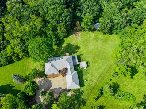 25725 North Oak Creek Circle Barrington IL 60010