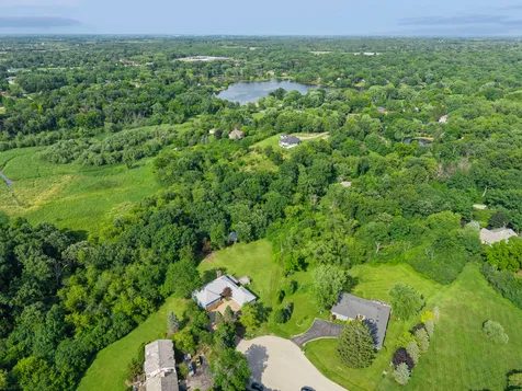25725 North Oak Creek Circle Barrington IL 60010