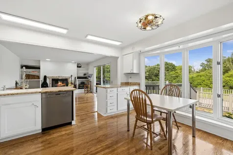 25725 North Oak Creek Circle Barrington IL 60010