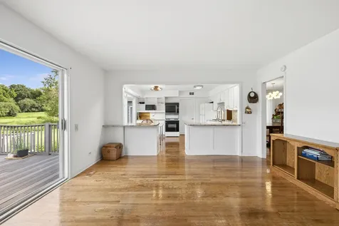 25725 North Oak Creek Circle Barrington IL 60010