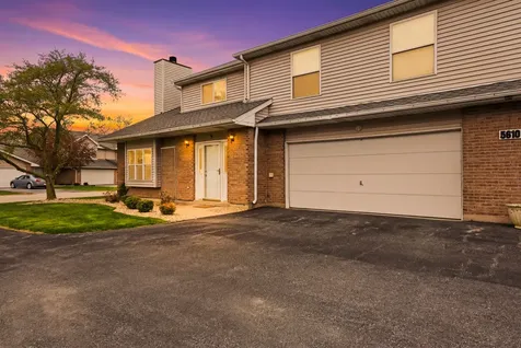 5610 West Von Avenue Monee IL 60449
