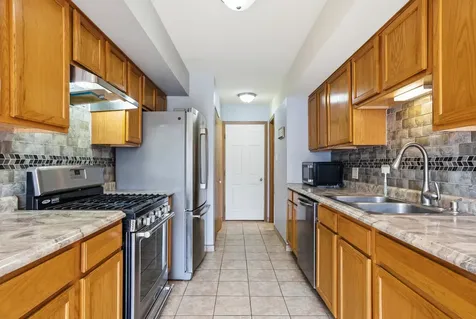 5610 West Von Avenue Monee IL 60449