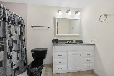 17119 Dooneen Avenue Tinley Park IL 60477