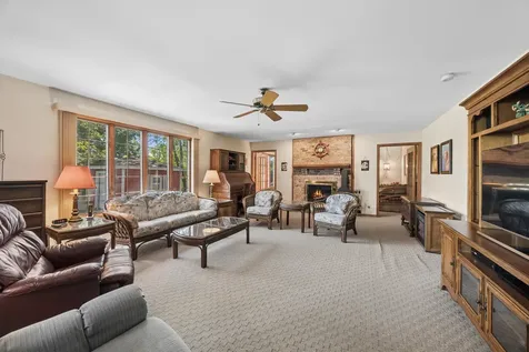 17119 Dooneen Avenue Tinley Park IL 60477