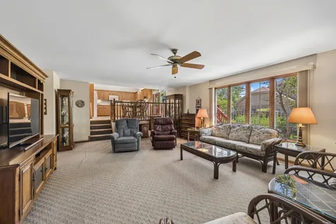 17119 Dooneen Avenue Tinley Park IL 60477