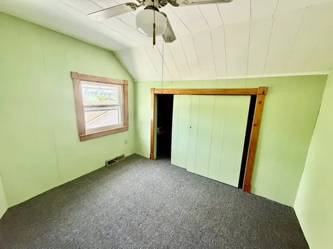 302 South Street Bradford IL 61421