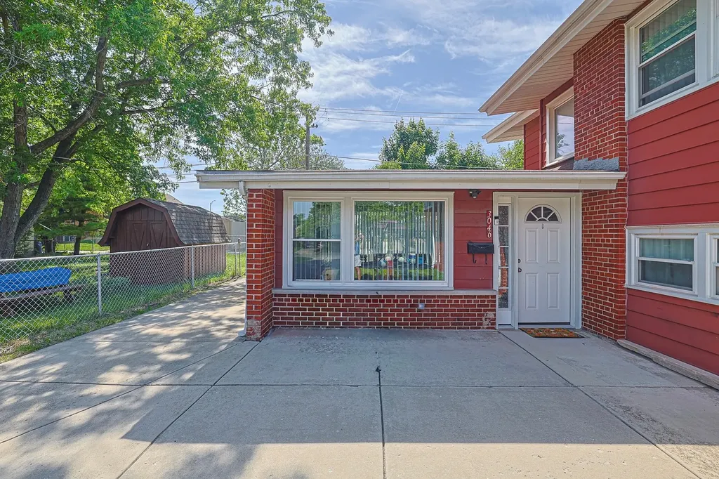 3046 South 24th Avenue Broadview IL 60155