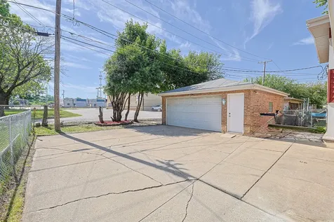 3046 South 24th Avenue Broadview IL 60155