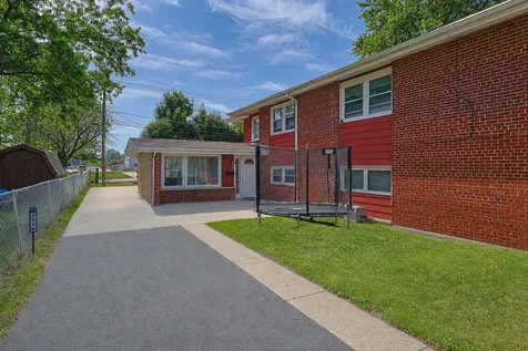 3046 South 24th Avenue Broadview IL 60155