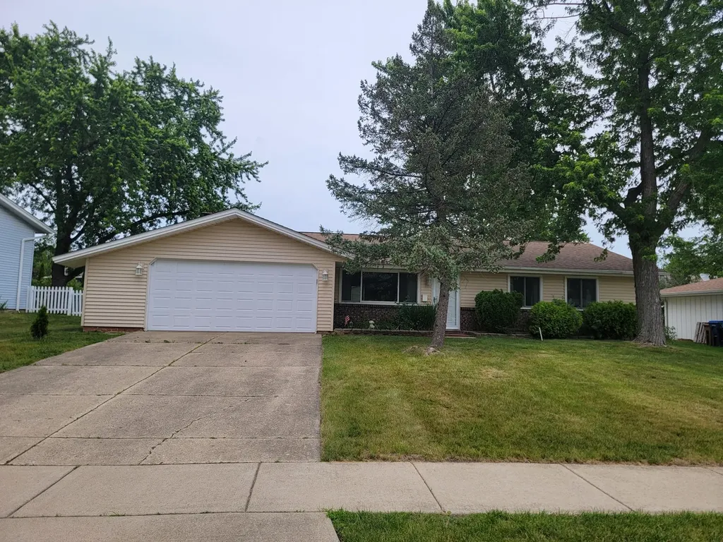 132 West Hartford Drive Schaumburg IL 60193