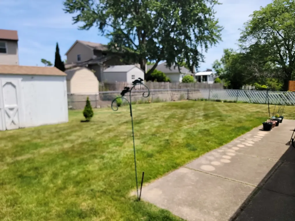 132 West Hartford Drive Schaumburg IL 60193
