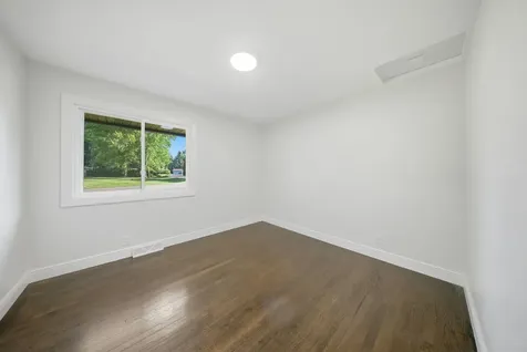 8063 Clearview Drive Rockford IL 61102