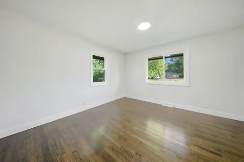 8063 Clearview Drive Rockford IL 61102
