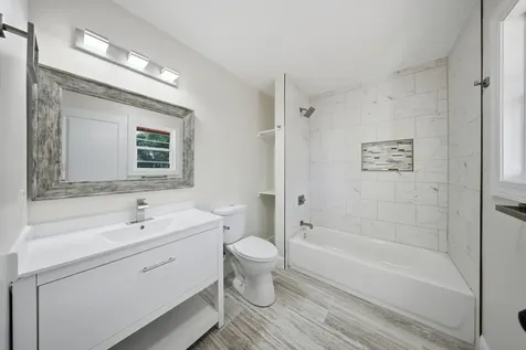 8063 Clearview Drive Rockford IL 61102